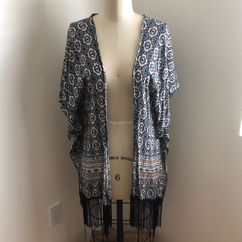 ❌SOLD❌ KIMONO